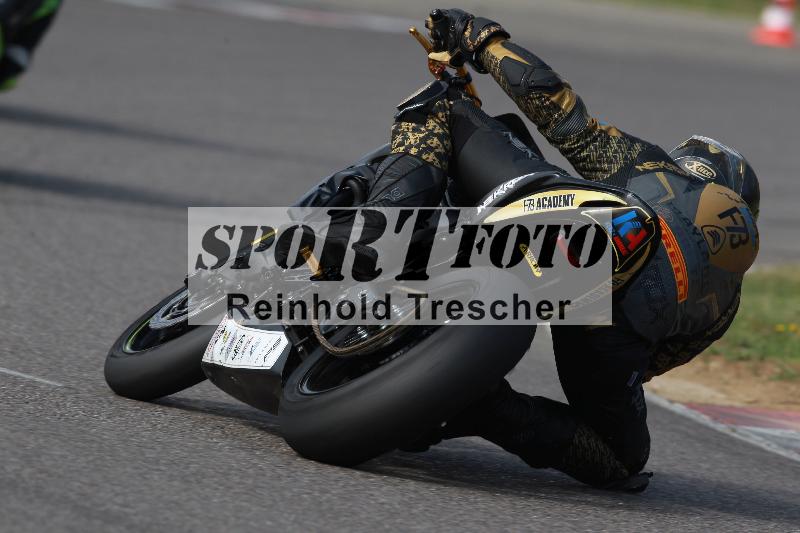 /Archiv-2022/06 15.04.2022 Speer Racing ADR/Gruppe rot/77